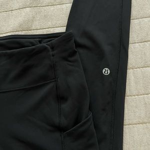 Side pocket Leggings by Lululemon